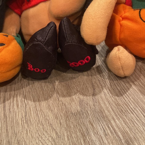 Vintage Disney Thanksgiving and Halloween Pooh Plush - Picture 5 of 5